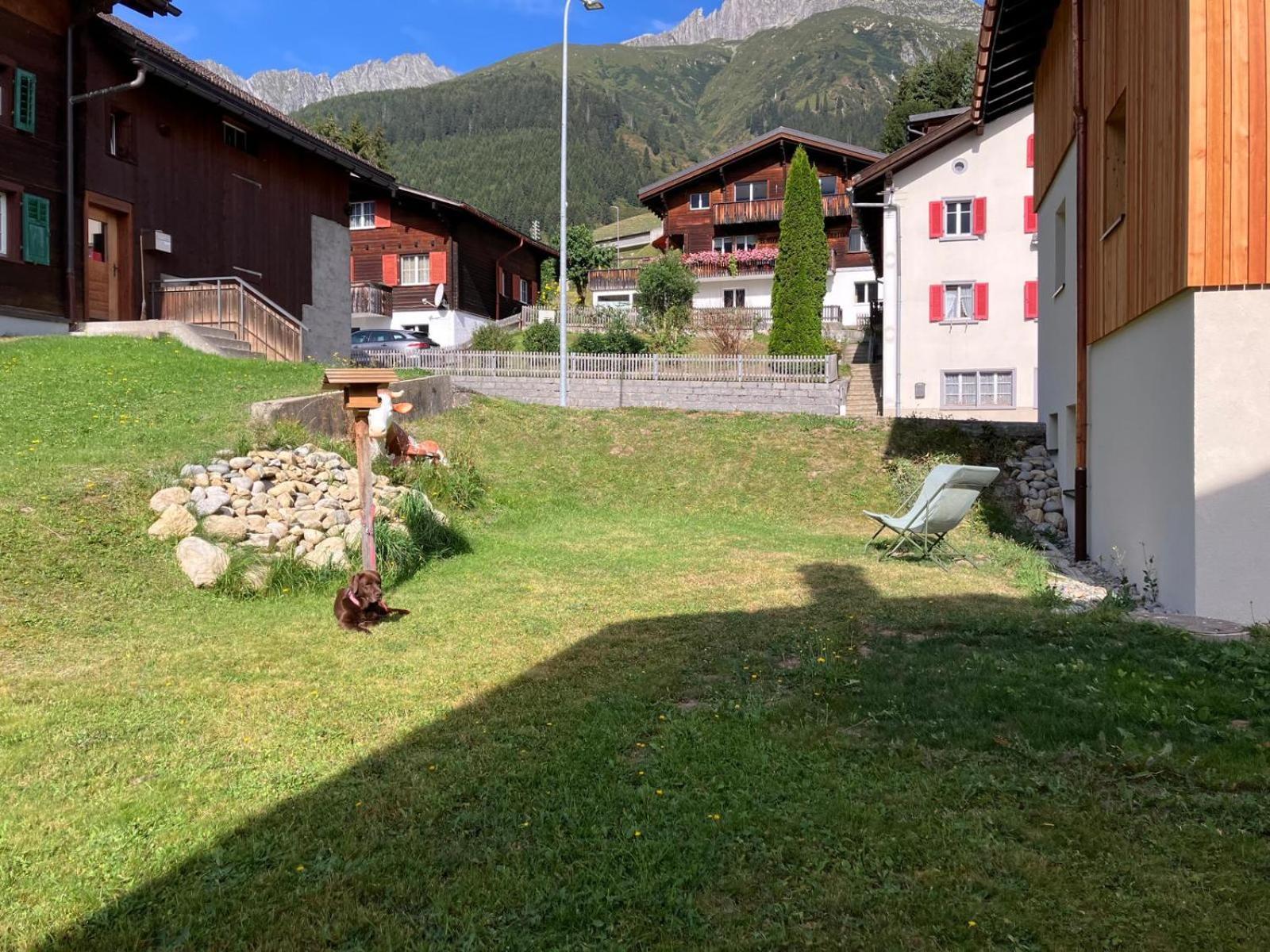 Yeti Lodge Sedrun Exterior photo
